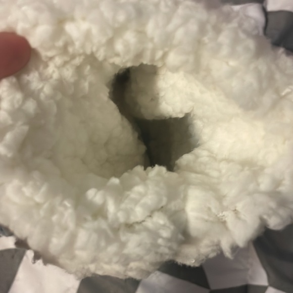 The Comfy Slipper Socks NWOT $35 - Picture 7 of 15